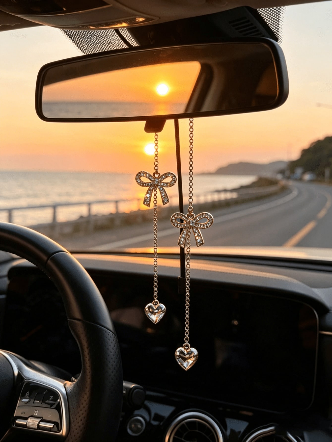 Car Accessories Evil Eye - Złoty łańcuszek z kryształkami, zawieszka do