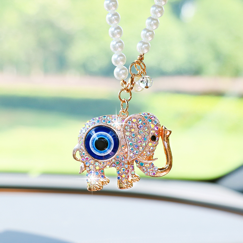 Kreatywny wisiorek do lusterka – Car Accessories Evil Eye recenzja i cena